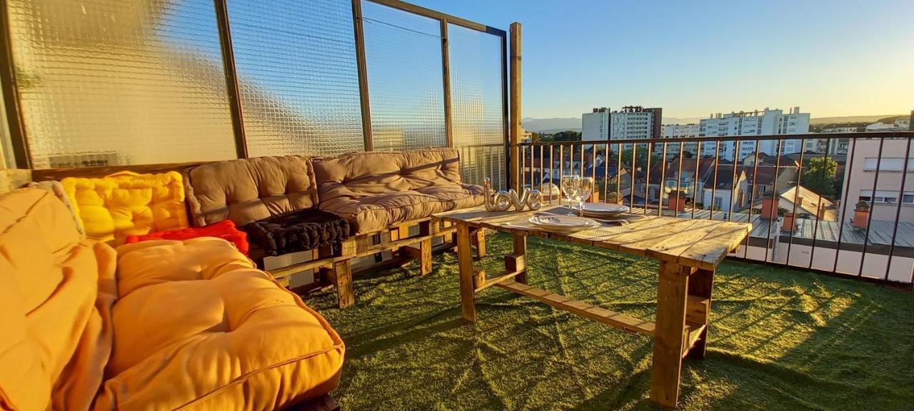 La Dolce Vita -T2 52M2- Dernier Etage- Terrasse-Parking-Wifi Fibre Leilighet Tarbes Eksteriør bilde