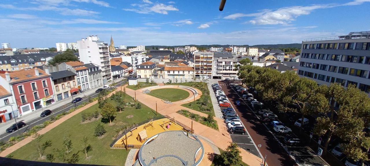 La Dolce Vita -T2 52M2- Dernier Etage- Terrasse-Parking-Wifi Fibre Leilighet Tarbes Eksteriør bilde