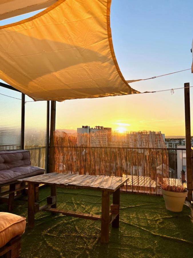 La Dolce Vita -T2 52M2- Dernier Etage- Terrasse-Parking-Wifi Fibre Leilighet Tarbes Eksteriør bilde